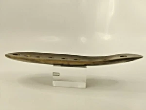Judaica Israel vintage rare Heavy Arts & crafts locust Shaped Bronze Menorah    - Picture 1 of 12