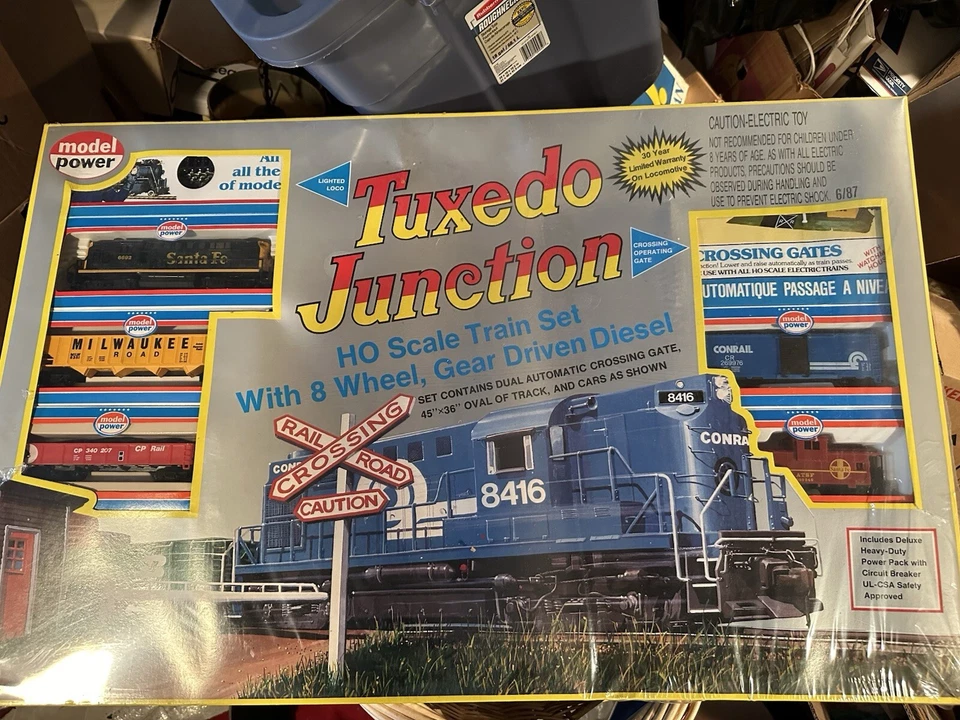 Partía Sealed TUXEDO JUNCTION ELECTRIC TRAIN SET-MODEL POWER- HO SCALE SANTA FE - Image 1 of 1