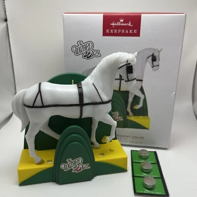 2023 CABALLO DE UN COLOR DIFERENTE - MAGO DE OZ - SELLO RECUERDO ADORNO MÁGICO Foto 1 de 4