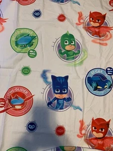Weighted Throw Blanket in PJ Mask with 6 lbs, Cat Boy, Owlette, Gekko, lap - Picture 1 of 4