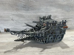 Pirates Of The Caribbean Flying Dutchman Ghost Pirate Ship Mega Bloks Parts - Picture 1 of 24