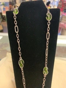  Halstuch Halskette mit grünen Schmucksteinen - Bild 1 von 4