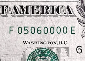 Número de serie de lujo - Billete de $1 - 6 DE UN TIPO TRINARIO DE 0 - 2013 - F05060000E - Imagen 1 de 3