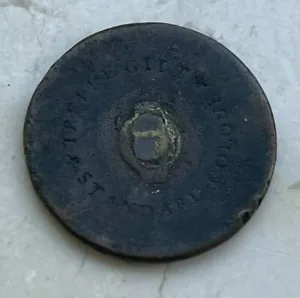 Treble Gilt Standard Colour Token Button - Picture 1 of 2