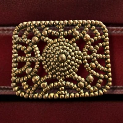 Antiguo Cinturón Victoriano Hebilla Latón Calado Metal Ornamentado Diseño Corte Acero Foto 1 de 4