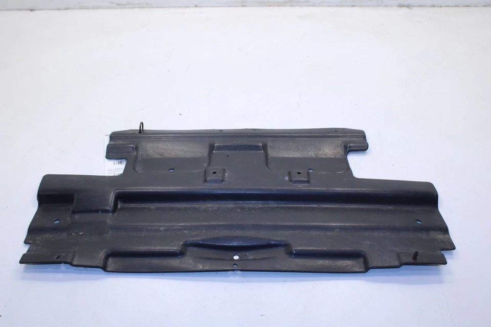 Ram 1500 Laramie 2011-20 doble cabina 5,7 L 4x4 radiador delantero sello inferior 55057071AB Foto 1 de 4