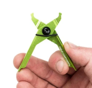 OneUp Components Quick Link Breaker Pliers – Compatible w. 10/11/12 Speed Chains - Picture 1 of 2
