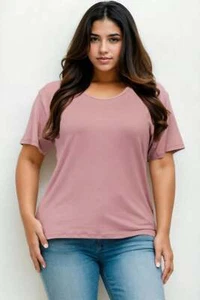 Plus Size Basic Short Sleeve T-shirt - Picture 1 of 5