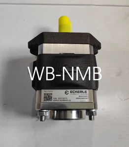 1PC EIPH2-013RK03-11 ECKERLE Gear Pump New FedExor DHL - Afbeelding 1 van 1