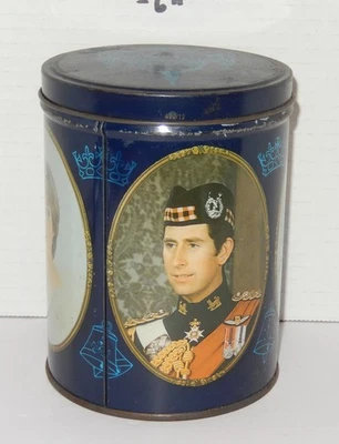 King Prince Charles & Princess Di Diana Commemorative Wedding Tin 1981 england - Image 1 of 4