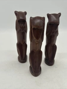 Estatuillas de tres monos sabios talladas a mano • Ver escuchar hablar sin mal - Imagen 1 de 18
