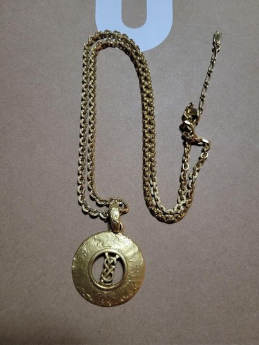 SAINT LAURENT (YSL) YVES SAINT LAURENT Collana Ciondolo AUTENTICO Logo YSL Vintage Rara F S Oro Giapponese