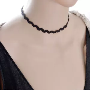 Collar Gargantilla de Encaje de Gamuza Black Waves - Imagen 1 de 3