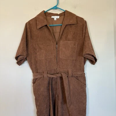 Она + небо короткий рукав кнопка спереди комбинезон вельветовый коричневый пояс женщин большой - Изображение 1 из 4