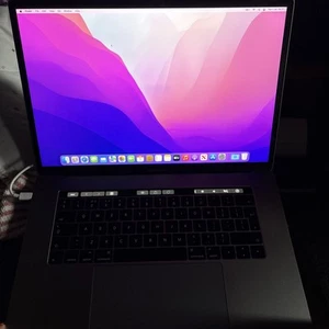 Apple MacBook Pro 2016 15-inch Retina Touch Bar 2.9 GHz i7 - 16GB RAM - 2TB - Picture 1 of 10