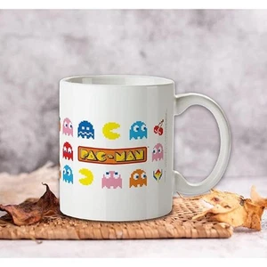 Pyramid America Pac-Man Retro Video Game 11oz Ceramic Mug New In Box - Picture 1 of 4
