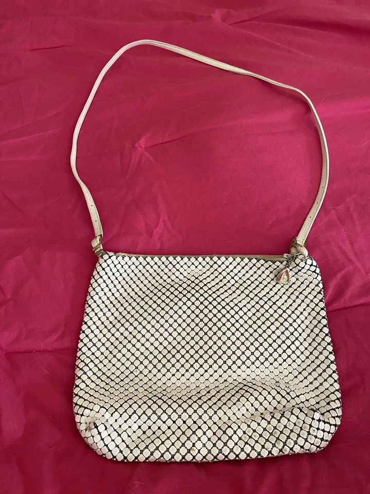 Bolso sin asas bandolera Whiting & Davis vintage marfil blanco malla de metal cadena correo Foto 1 de 3