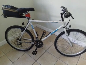 Stylish Vintage Trek 820 Antelope 26" MTB with sturdy "Full CRO-MO" frame.  - Picture 1 of 9