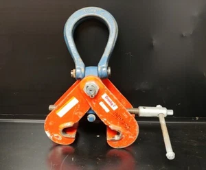 Crosby IPTKUD 3 Ton Beam Lifting Clamp 3" - 7.5" Capacity 2709993 - Picture 1 of 11