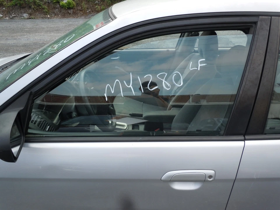 Стекло на переднее окно двери левое для Honda Civic седан 2001-2005 годов выпуска рынок США от оригинального производителя - Изображение 1 из 1