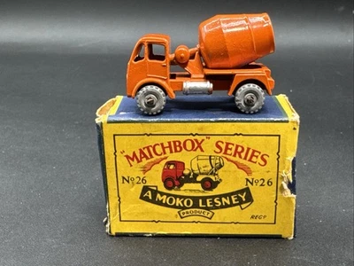 Vintage Lesney Matchbox #26 CEMENT TRUCK ORANGE Original Box COMPLETE - Image 1 of 4