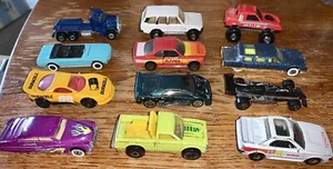 Konvolut 12 Vintage Hot Wheels Autos aus den 80er & 90er Jahren im bespielten Zustand - Bild 1 von 9