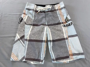 Volcom Vampton Mod Youth Cargo Board Shorts. Colorblock, Size 27. GUC!! - Picture 1 of 5