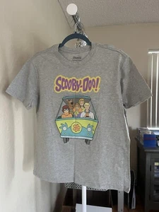 Scooby Doo Top Juniors Size Medium NWT - Picture 1 of 1