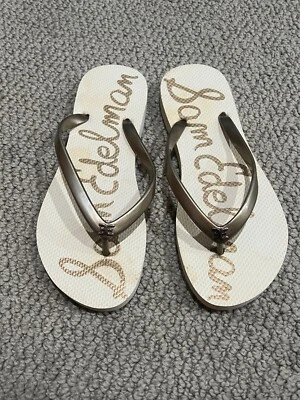 Nuevas chanclas Sam Edelman estampadas para mujer doradas talla 5,5 sandalias de goma nuevas en caja Foto 1 de 3