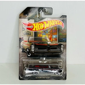 Hot Wheels 2017 Walmart Exclusive Garage Series '67 Pontiac GTO #1/10 *Stain* - Picture 1 of 7