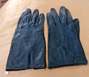 Vintage Women's CHRISTIAN DIOR Black Leather Gloves Size 6.5 Ladies silk lined - Picture 1 of 4