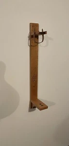 Jack Axe Wall Mount Guitar Stand - Picture 1 of 3