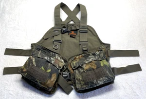 Game Winner Mossy Oak Breakup Camo Hunting Suspender Game Vest Adjustable - Picture 1 of 17