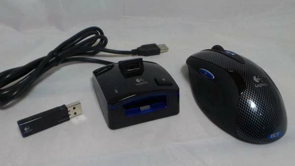 Logitech G7 Gaming Laser Cordless Mouse (931375-0403) - Image 1 of 1