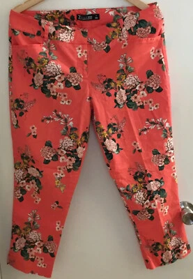 Womens New York & Co Floral Capri Pants Sz 12 Stretch Coral 7th Avenue Design - Image 1 of 4