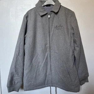 CHAQUETA MLB NEW YORK YANKEES PARA HOMBRE GRIS MEDIANA RARA - Imagen 1 de 9
