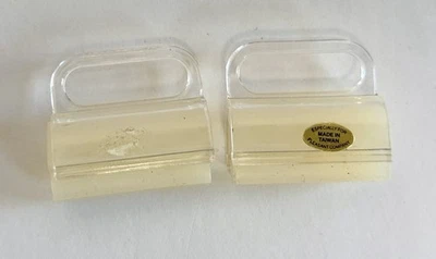 Juego de 2 soportes accesorios de muñeca de plástico vintage American Girl Pleasant Company 1987 Foto 1 de 4