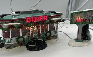 Dept 56 Snow Village Shelly's Diner 55008 Christmas Retired With Original Box - Picture 1 of 14