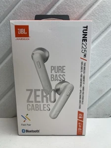NEW JBL TUNE 225 TWS In Ear Wireless Earbuds White Bluetooth Harman 25h Battery - Picture 1 of 7