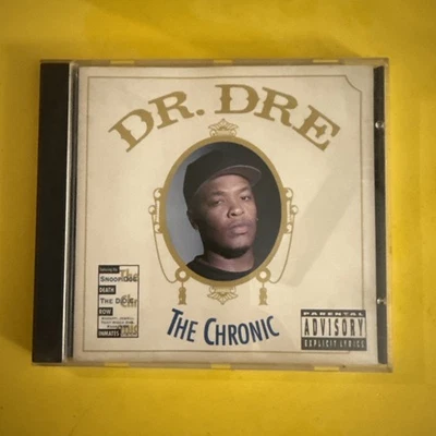 DR. DRE  ‎THE CHRONIC [PA] (CD 1992) INTERSCOPE - LIKE NEW - FAST FREE SHIPPING - Image 1 of 4