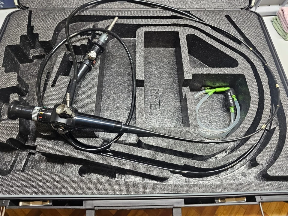 Olympus LF-2 - Fibrolaringoscopio Foto 1 de 3