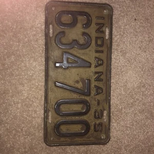 Old License Plate - Indiana 1935  Plate no. 634 700 - Picture 1 of 2