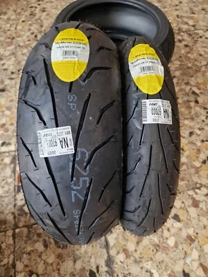 Coppia 120/70 ZR17 58W 190/50 ZR17 73W DUNLOP QUALIFIER CORE DOT2023 - Immagine 1 di 2