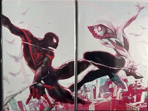 Spider-Gwen: Gwenverse #4 #5 Ivan Tao Exclusive Var 2 Pack Virgin Miles Morales - Bild 1 von 2