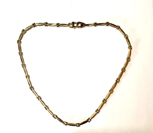 9ct Gold fancy 'Lay Flat' collarette necklace - Picture 1 of 3
