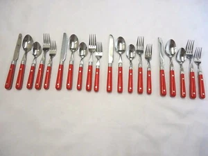 LIFETIME RED HANDLE RIVETS STAINLESS FLATWARE 20-PIECES - Picture 1 of 18