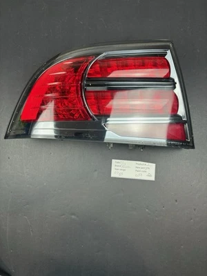 Левый задний тормозной фонарь со стороны водителя левый для 2007-2008 ACURA TL тип S - Изображение 1 из 4