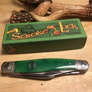 Rough Rider Stroke of Luck Green Smooth Bone Stockman 4 1/4" Pocket Knife RR1057 - Picture 1 of 4