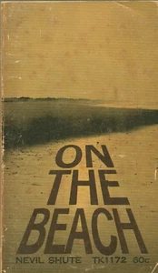 ON THE BEACH By NEVIL SHUTE Scholastic Book Services PB 1957 1968 2nd - Imagen 1 de 2