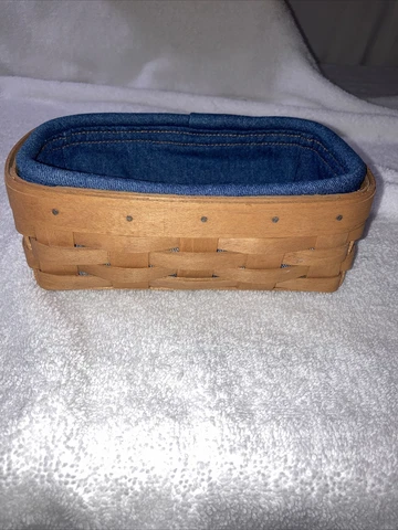 Longaberger Biscuit Basket Blue Denim Liner 2004 Cover